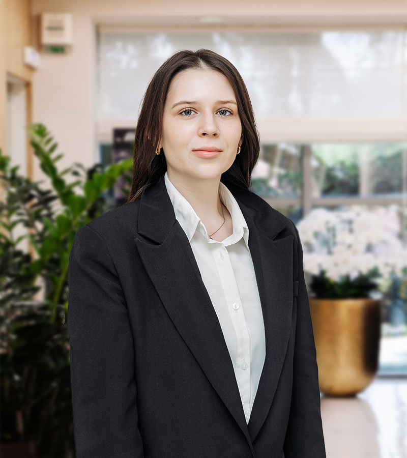 Элина Платонова 